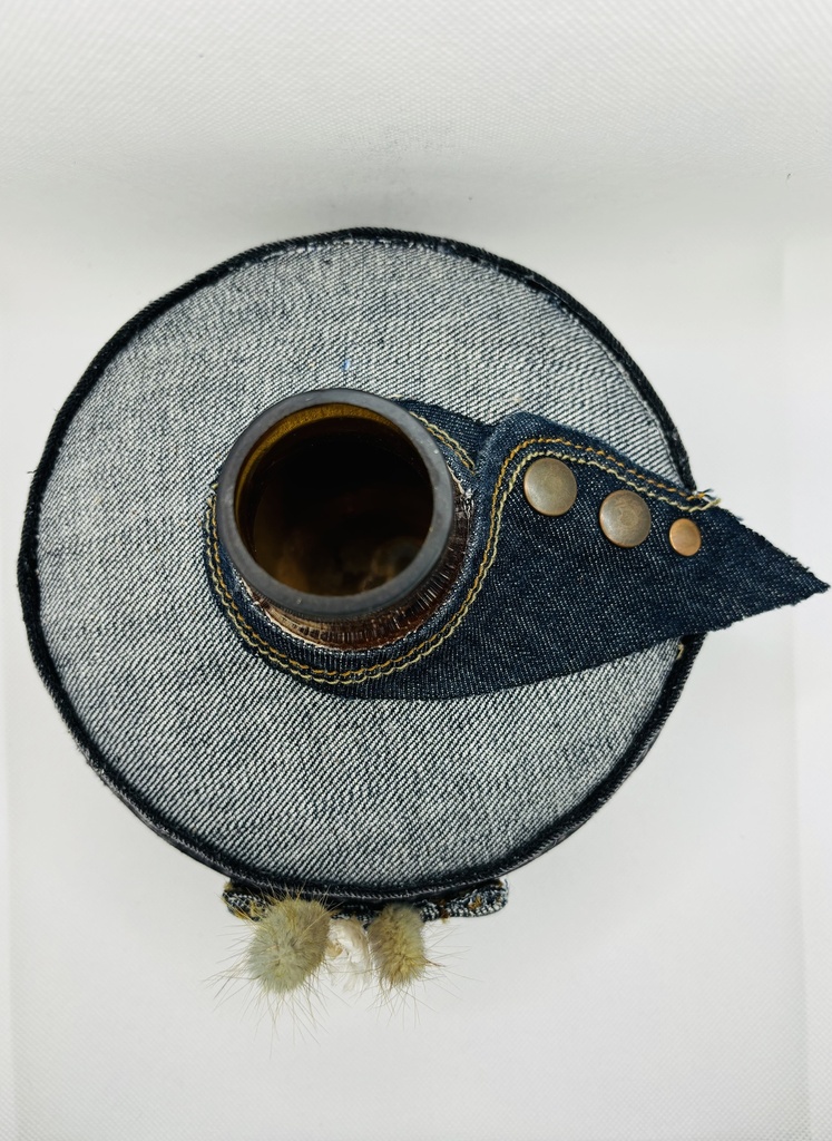 Vase 1